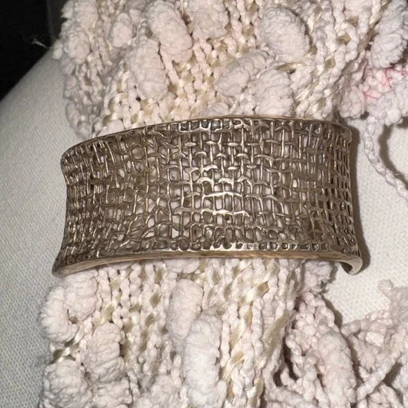 Retired Silpada Sterling Woven Cuff Bracelet - Picture 2 of 16